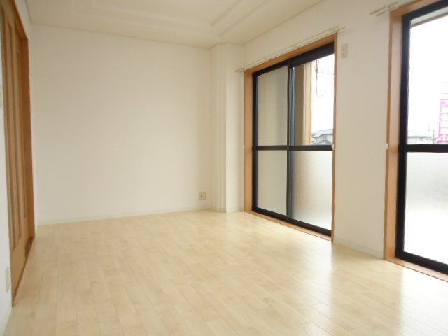 ヴィラ・マリアージュの内装|洋室