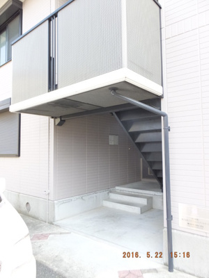 エントランス階段部分