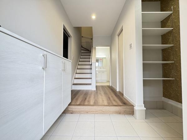 【玄関】 | 大阪市生野区舎利寺1丁目　新築戸建