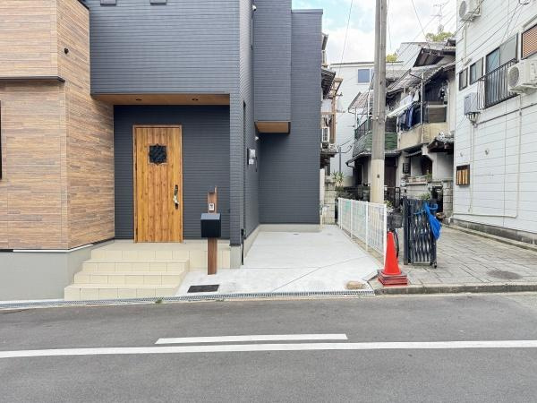 【駐車場】 | 大阪市生野区舎利寺1丁目　新築戸建