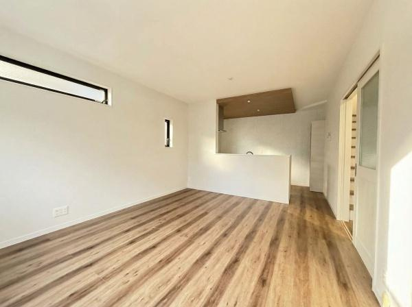 【居間・リビング】 | 大阪市生野区舎利寺1丁目　新築戸建