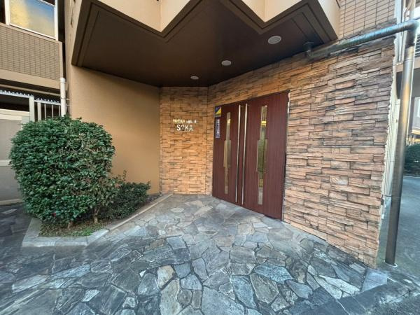 【エントランス】 | ●パテラスクエア草加● | ●エントランス外観●