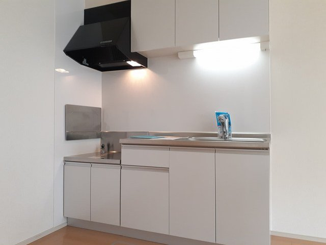 エトワール八尾Ⅲのキッチン|お料理しやすいキッチンです