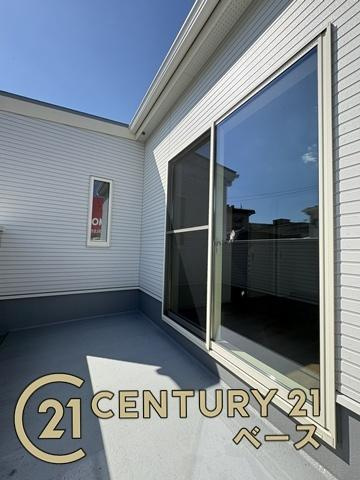 桜井市金屋 ３号地／新築一戸建のバルコニー|■現地撮影写真■日当たりのよい南向きバルコニー！洗濯物もよく乾きます！