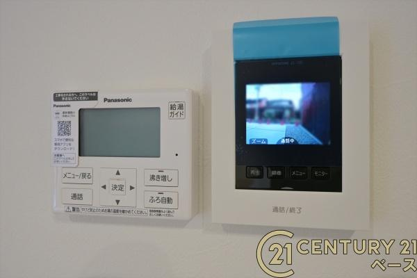 磯城郡田原本町 ／新築一戸建の内装|■現地撮影写真■ＴＶモニター付きインターホンで防犯対策もバッチリ！来客も一目でわかり安心です！