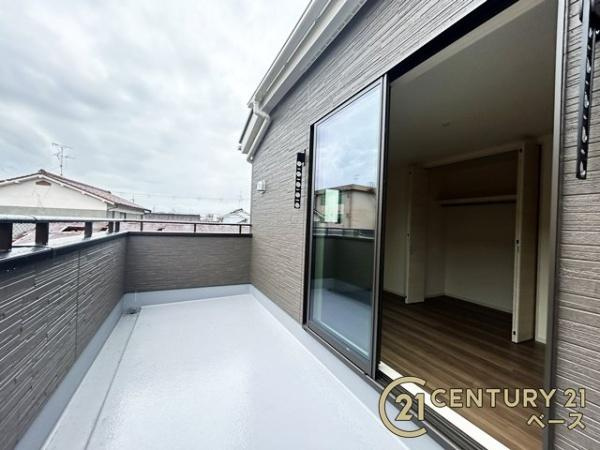 リーブルガーデン粟殿 １号棟 ／新築一戸建のバルコニー|■日当たりのよいバルコニー！洗濯物もよく乾きます！■