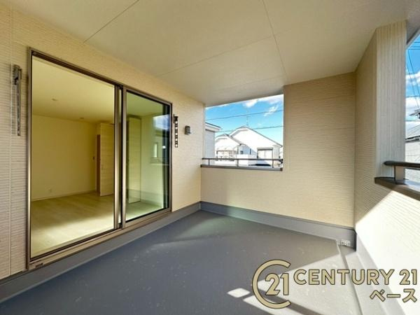 リーブルガーデン阪手 ２号棟 ／新築一戸建のバルコニー|■現地撮影写真■インナーバルコニーで急な雨でも安心です！