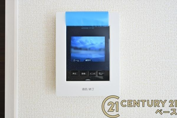 リーブルガーデン南十三 ３号棟 ／新築一戸建の内装|■ＴＶモニター付きインターホンで防犯対策もバッチリ！来客も一目でわかり安心です！■