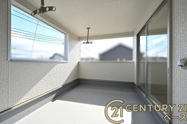 クレイドルガーデン下永 １号棟 ／新築一戸建のバルコニー|■現地撮影写真■インナーバルコニーで急な雨でも安心です！