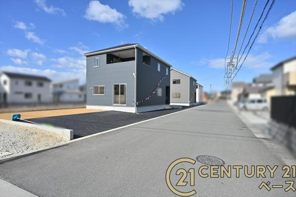 クレイドルガーデン下永 ２号棟 ／新築一戸建の前面道路含む現地写真|■現地撮影写真■緑豊かな気持ちの良い住環境！