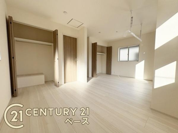 奈良市敷島町１丁目 １号棟 ／新築一戸建の収納|■現地撮影写真■こちらは収納スペースとなっております！