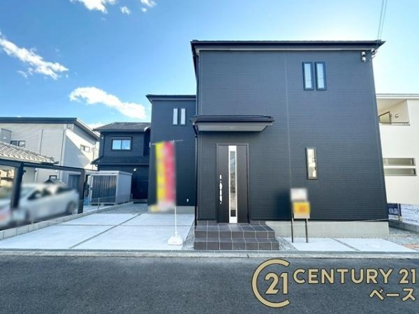 リーブルガーデン阪手 ３号棟 ／新築一戸建の駐車場|■現地撮影写真■駐車スペース２台分完備！