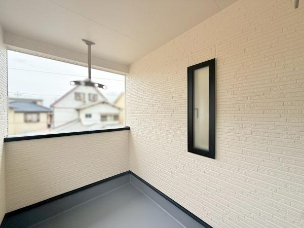 和歌山市木ノ本第9-1号棟　新築戸建のバルコニー