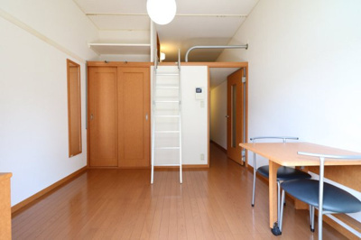 【居間・リビング】 | レオパレスシヨン