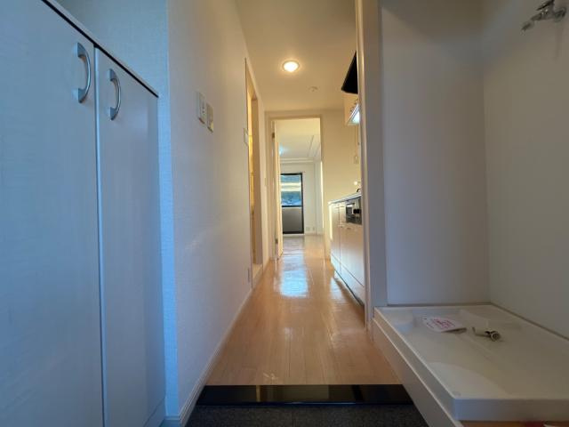 リファイン山中の内装|廊下