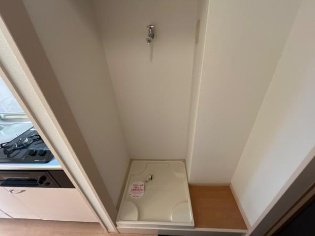 リファイン山中のその他|洗濯機置場