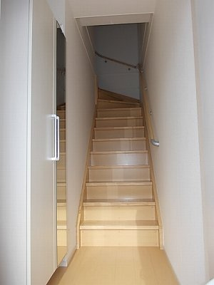 フォレスタ深川の玄関