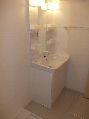 フォレスタ深川の洗面所