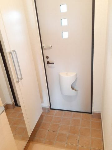 ＩＬ　ＰＲＡＴＯ　Ⅱの玄関