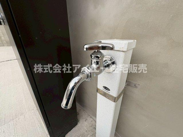 ♪♪宜野湾市大山4丁目-1号棟（全2棟）のバルコニー|お洗濯にも便利なバルコニー付き