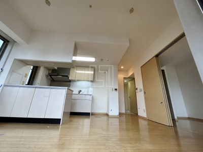 【居間・リビング】 | カスタリアタワー長堀橋 | カスタリアタワー長堀橋　リビング・ダイニングスペース