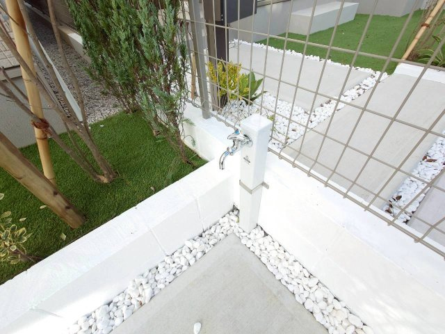 ＋＋沖縄市知花１丁目－A号棟（全３棟）のバルコニー|いつでも内覧可能です♪