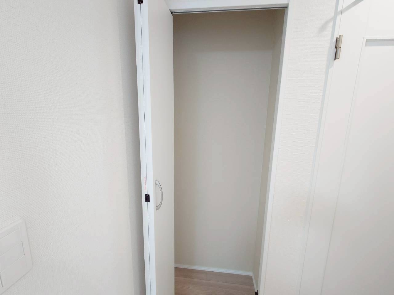 ＋＋沖縄市知花１丁目－A号棟（全３棟）の収納|いつでも内覧可能です♪