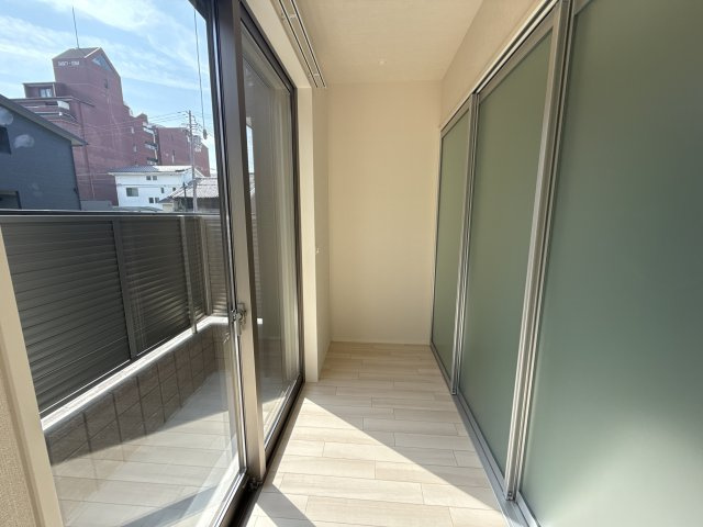 仮）龍野町新築アパートのバルコニー