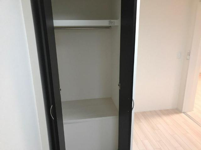 タワンオークの収納|クローゼット