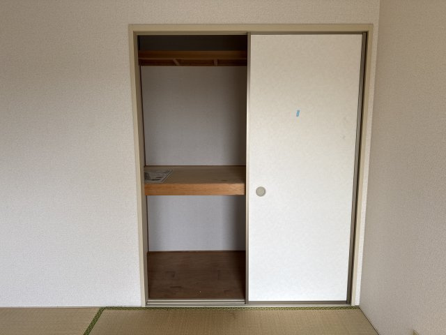 フレグランス大江島Ｂの収納