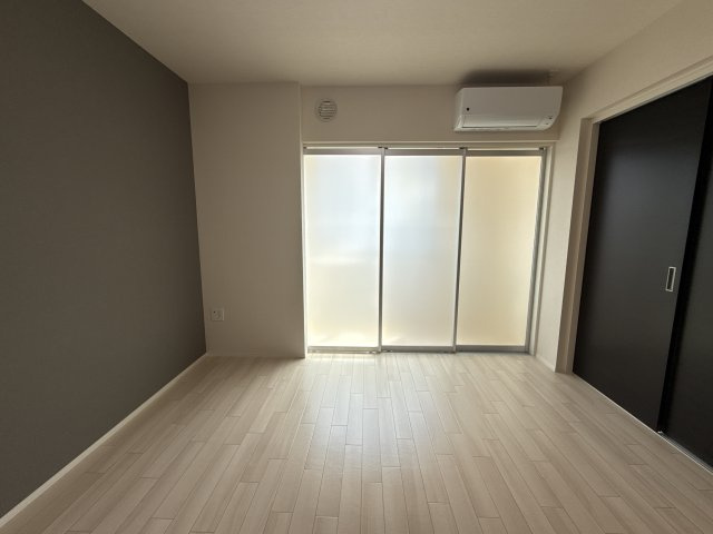 仮）龍野町新築アパートの居間・リビング