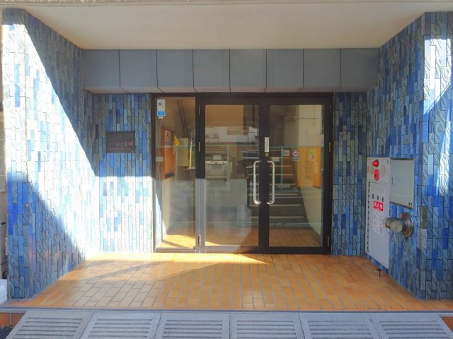 ライフピア金明のエントランス