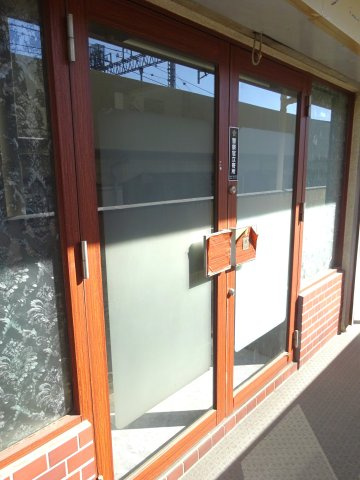 ライフピア金明の玄関