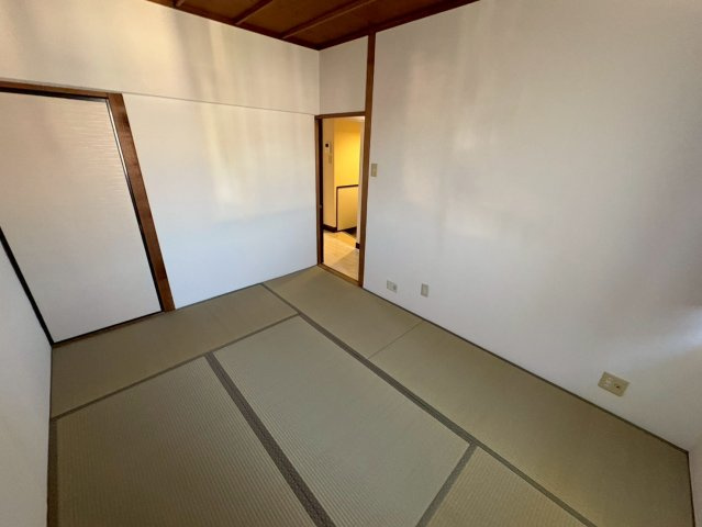 中邦マンション芦風荘の和室