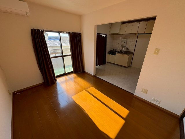 中邦マンション芦風荘の居間・リビング