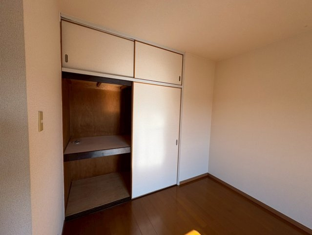 中邦マンション芦風荘の収納