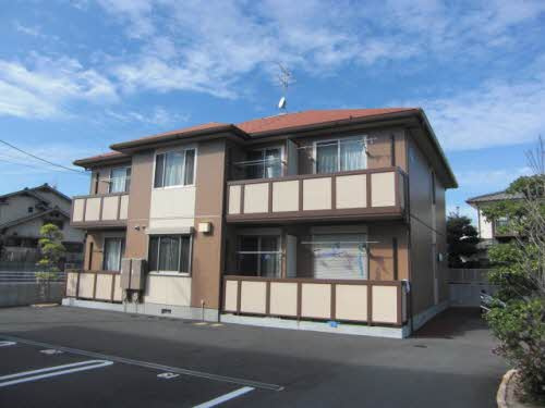 ラ・ヴィータ国富 弐番館の画像