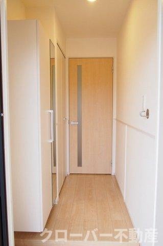 カーサ・クレストの玄関