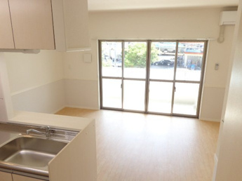 【居間・リビング】