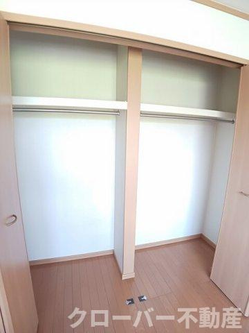 ロイヤルガーデンハイツＢの収納