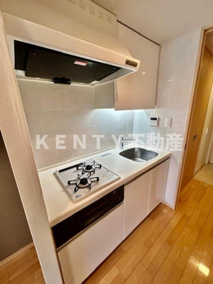 【キッチン】 | カスタリア大森 | コンパクトなキッチンで掃除もラクラク