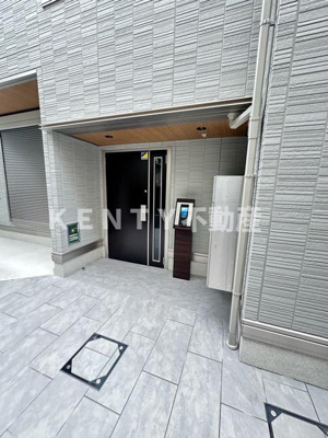 【エントランス】 | セレスティア下丸子 | 建物の内部です