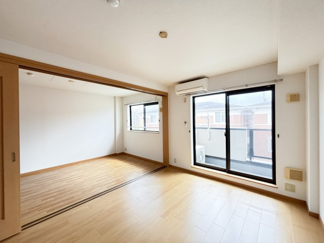 プレ・オリゾンの洗面所|イメージ303号室の写真