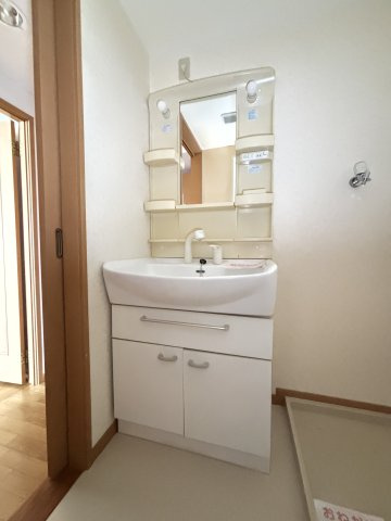 プレ・オリゾンの洗面所|イメージ303号室の写真