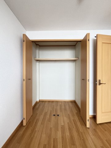 プレ・オリゾンの収納|イメージ303号室の写真