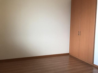 【寝室】 | スカイバレー | 寝室