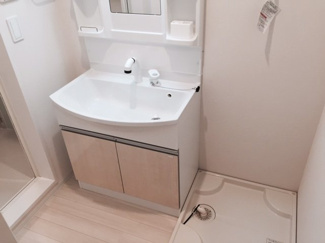 【洗面所】 | アピアランス | 洗髪洗面化粧台