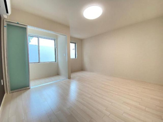 【居間・リビング】 | アベールS | 室内