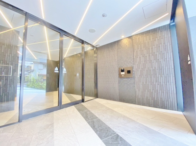 【エントランス】 | バウスフラッツ新大阪