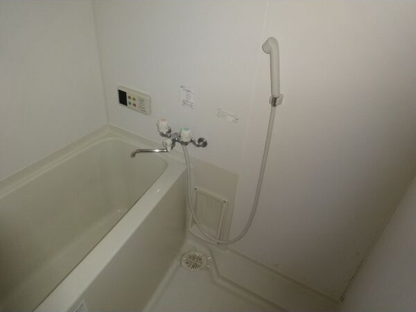 プランドールコート　　刈谷市近郊の賃貸ならクラスホーム刈谷店の浴室